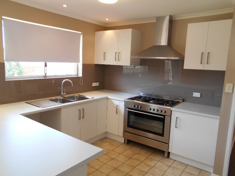 22 Lerunna Avenue, Hallett Cove SA 5158