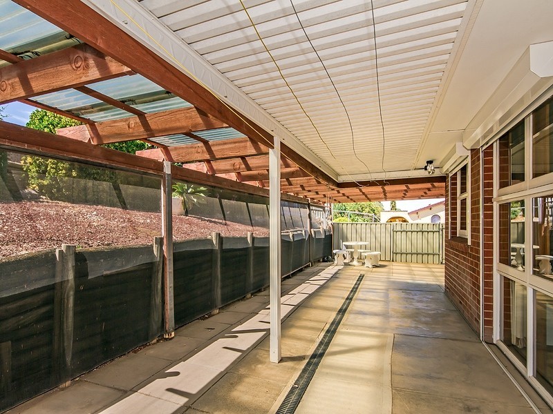 3a Mayflower Crescent, Hallett Cove SA 5158