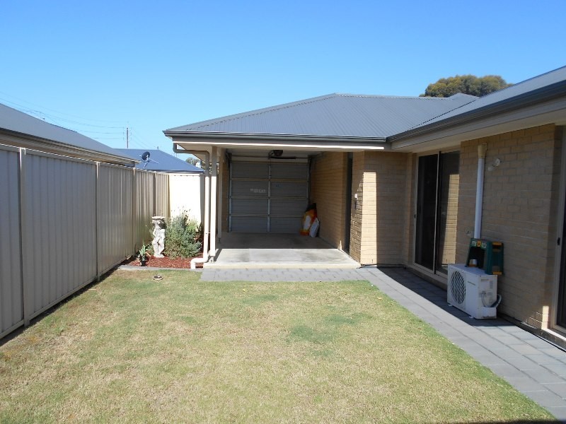 1/96 Bains Road, Morphett Vale SA 5162