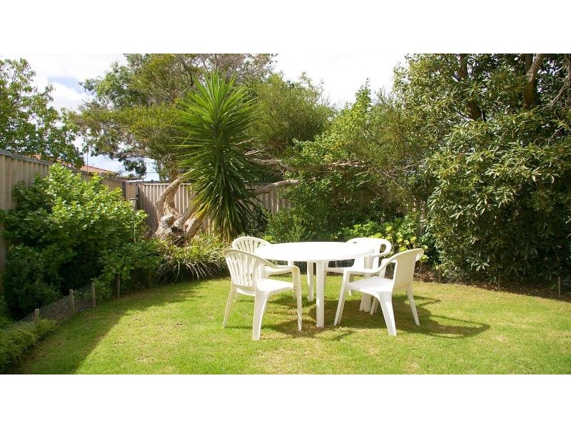 1 Moth Court, Hallett Cove SA 5158