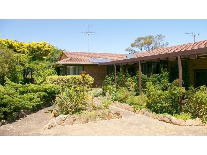 1 Moth Court, Hallett Cove SA 5158