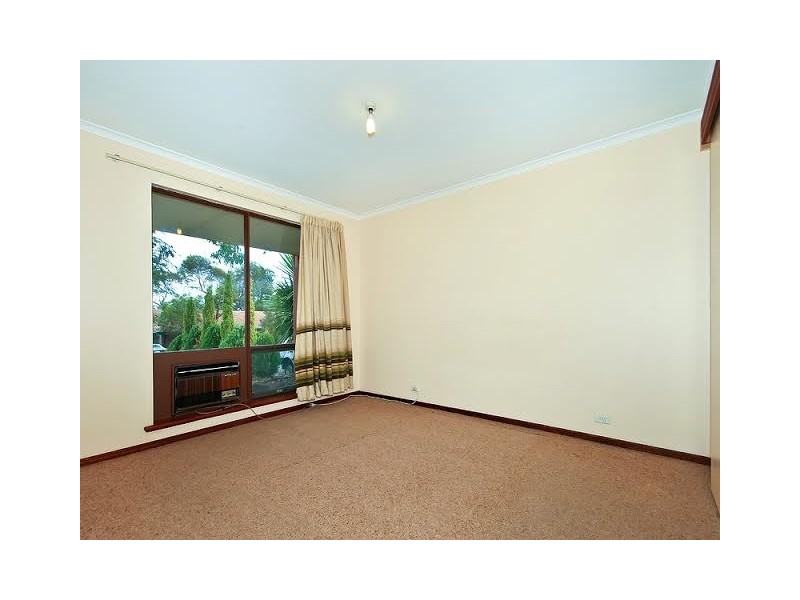 1 Kiah Crescent, Sheidow Park SA 5158