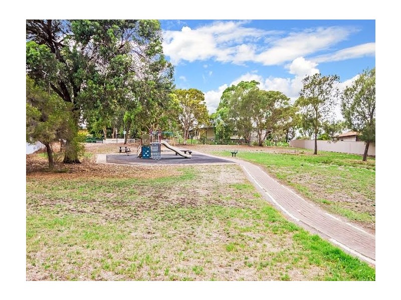 1 Kiah Crescent, Sheidow Park SA 5158