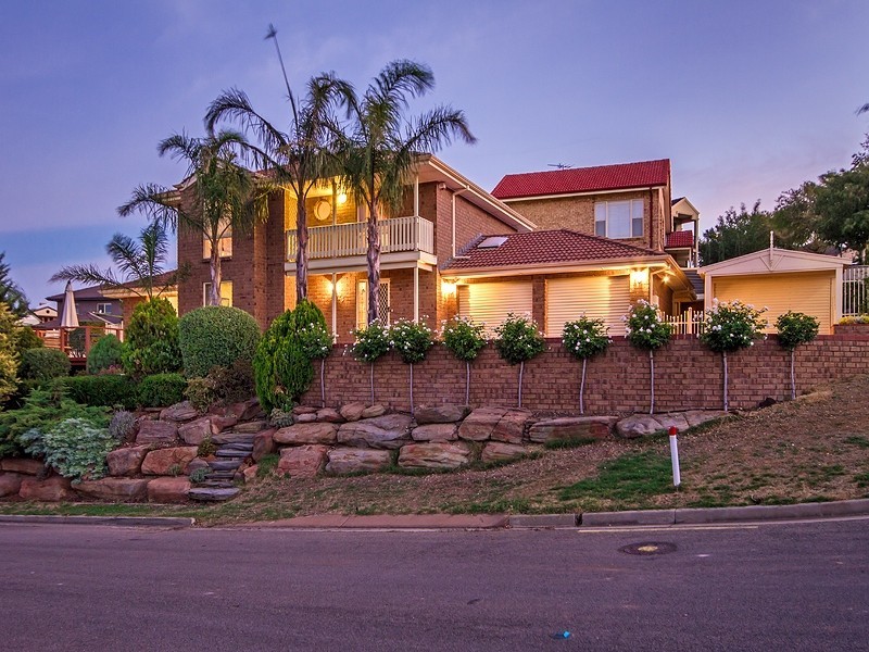 26 Cormorant Drive, Hallett Cove SA 5158