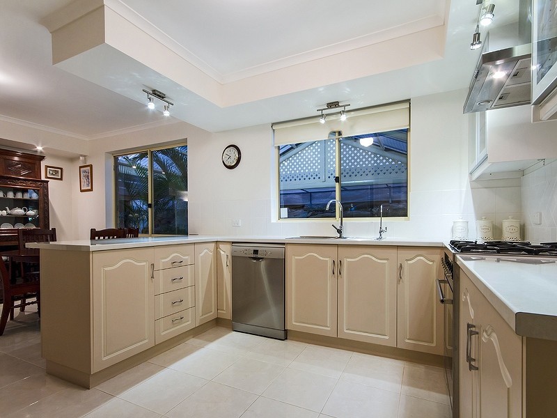 26 Cormorant Drive, Hallett Cove SA 5158