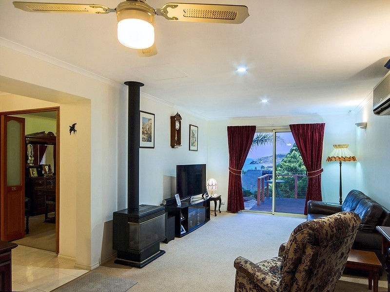 26 Cormorant Drive, Hallett Cove SA 5158