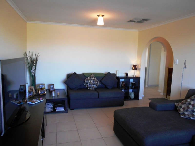 13 Berringa Street, Hallett Cove SA 5158