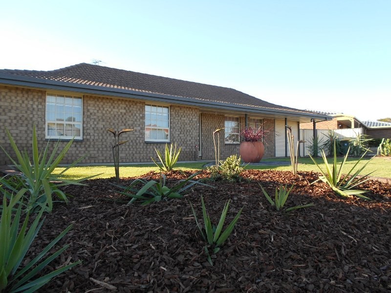16 Camille Street, Hallett Cove SA 5158