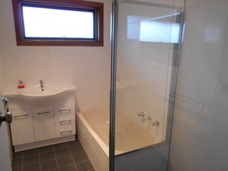 16 Camille Street, Hallett Cove SA 5158