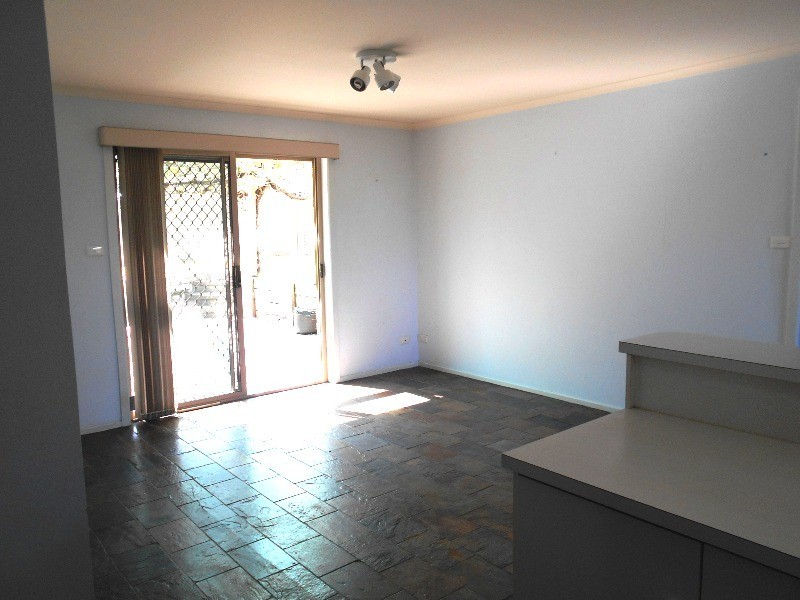 9 Farming Crescent, Hallett Cove SA 5158