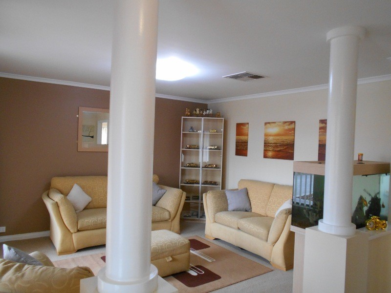 39 Brooklyn Drive, Hallett Cove SA 5158