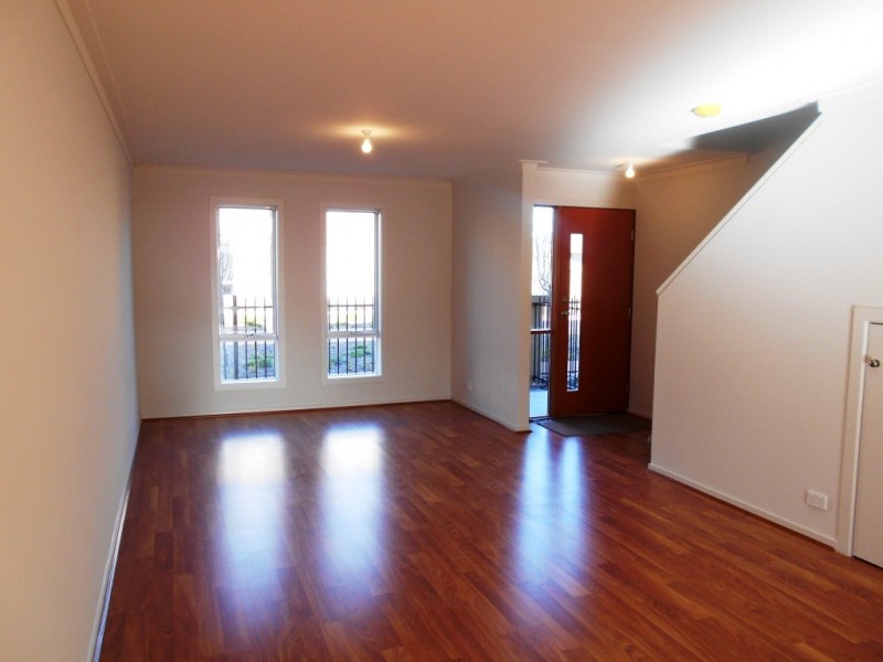 2/13-17 Sand Street, Seaford Meadows SA 5169