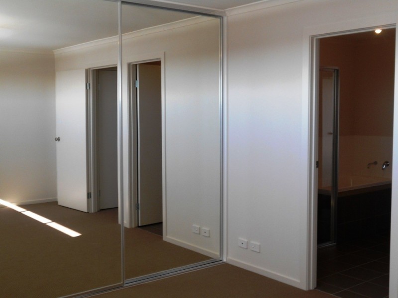 2/13-17 Sand Street, Seaford Meadows SA 5169