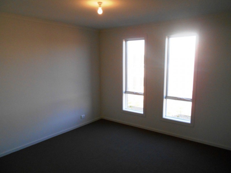 2/13-17 Sand Street, Seaford Meadows SA 5169