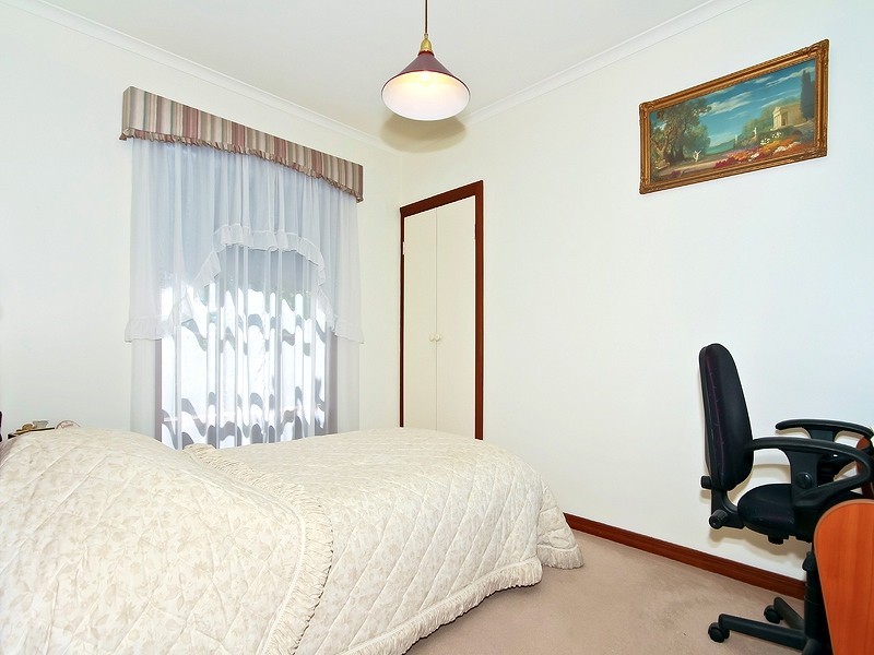 16 Barramundi Drive, Hallett Cove SA 5158