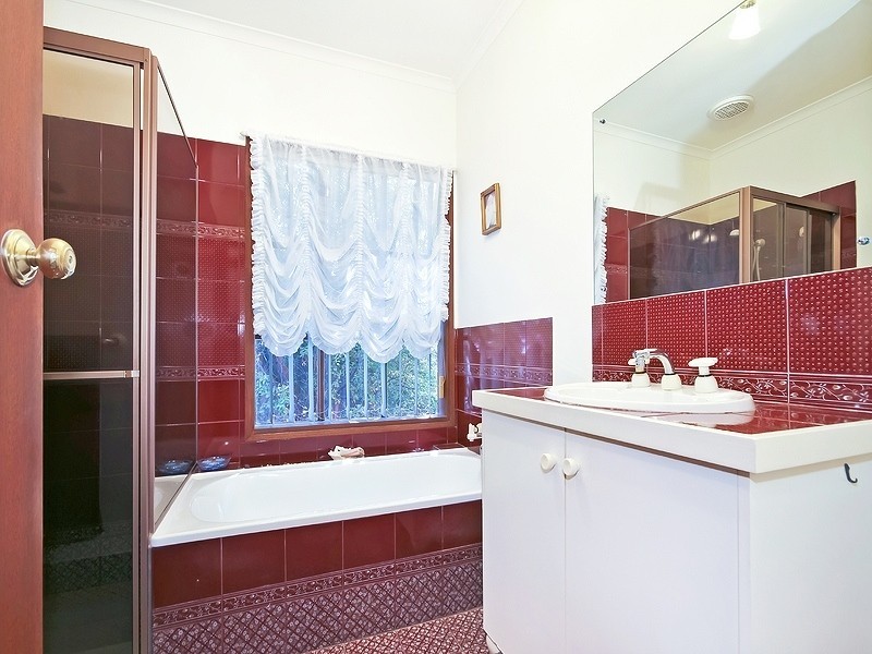 16 Barramundi Drive, Hallett Cove SA 5158