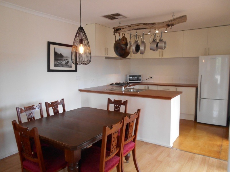 4 Robinia Court, Sheidow Park SA 5158