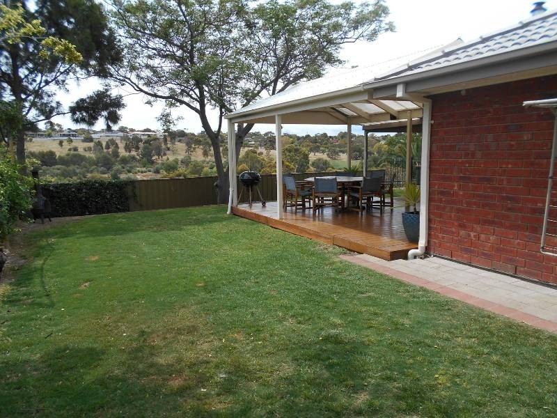 4 Robinia Court, Sheidow Park SA 5158