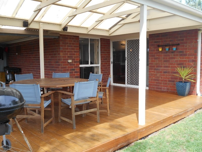 4 Robinia Court, Sheidow Park SA 5158