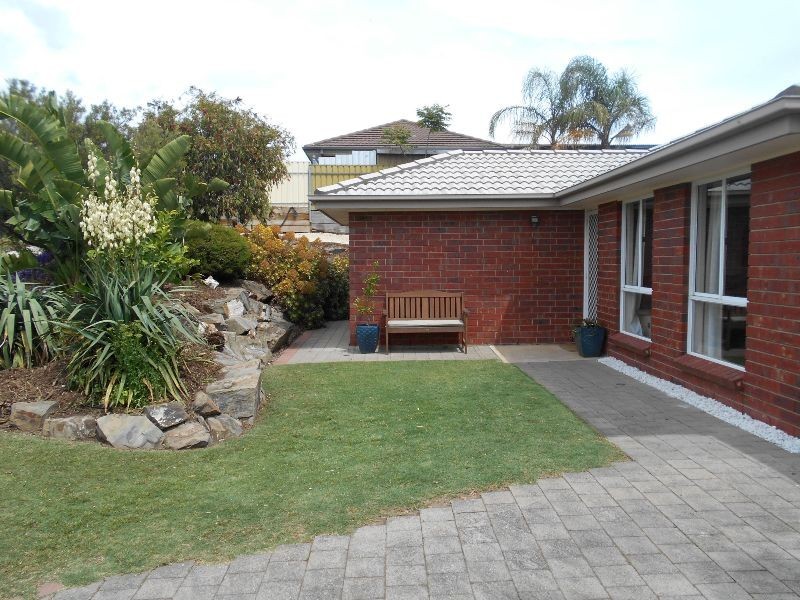 4 Robinia Court, Sheidow Park SA 5158