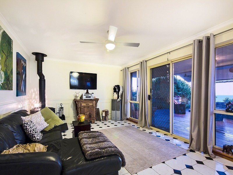 1 Wonggo Street, Hallett Cove SA 5158