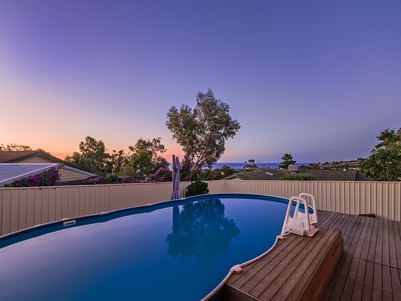 109 Sandison Road, Hallett Cove SA 5158