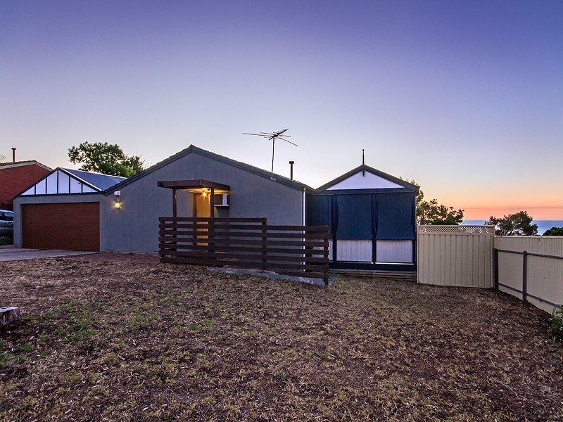 109 Sandison Road, Hallett Cove SA 5158