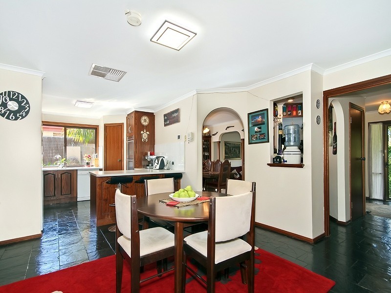 29 Equestrian Drive, Woodcroft SA 5162