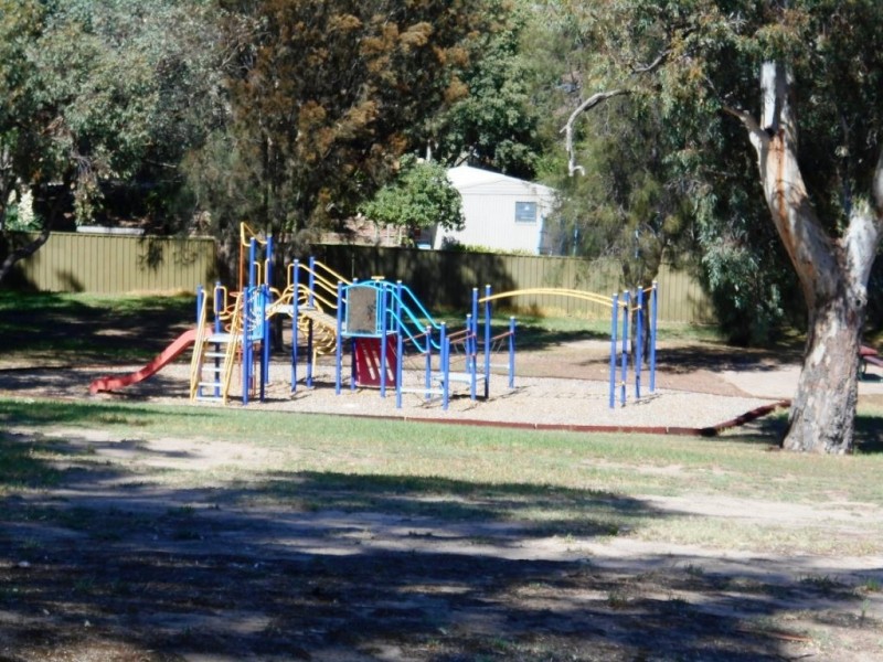 29 Equestrian Drive, Woodcroft SA 5162