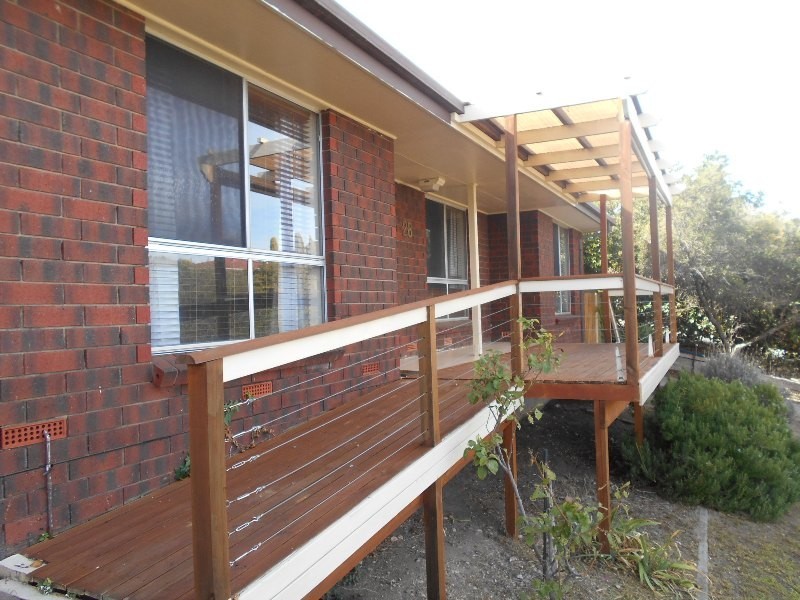 28 COORABIE CRESCENT, Hallett Cove SA 5158