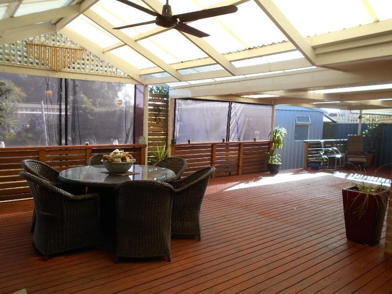 2 HARVARD COURT, Hallett Cove SA 5158