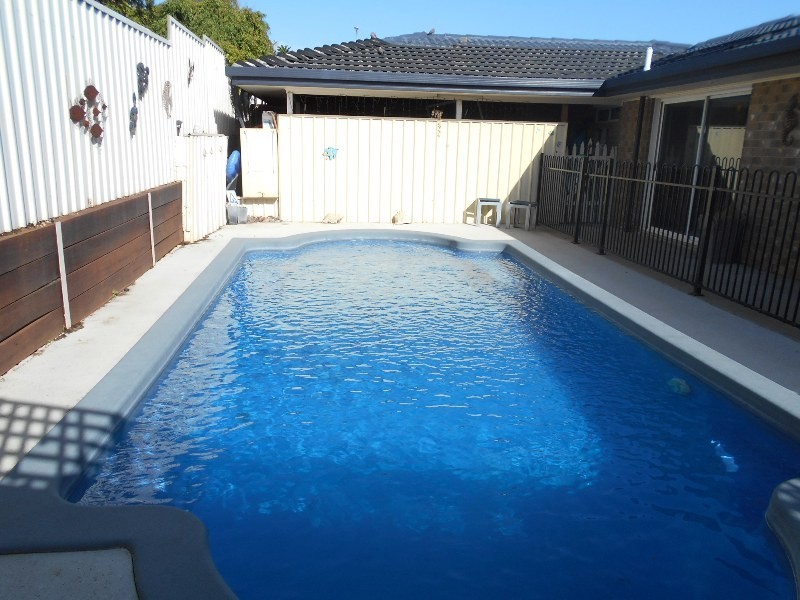 2 HARVARD COURT, Hallett Cove SA 5158