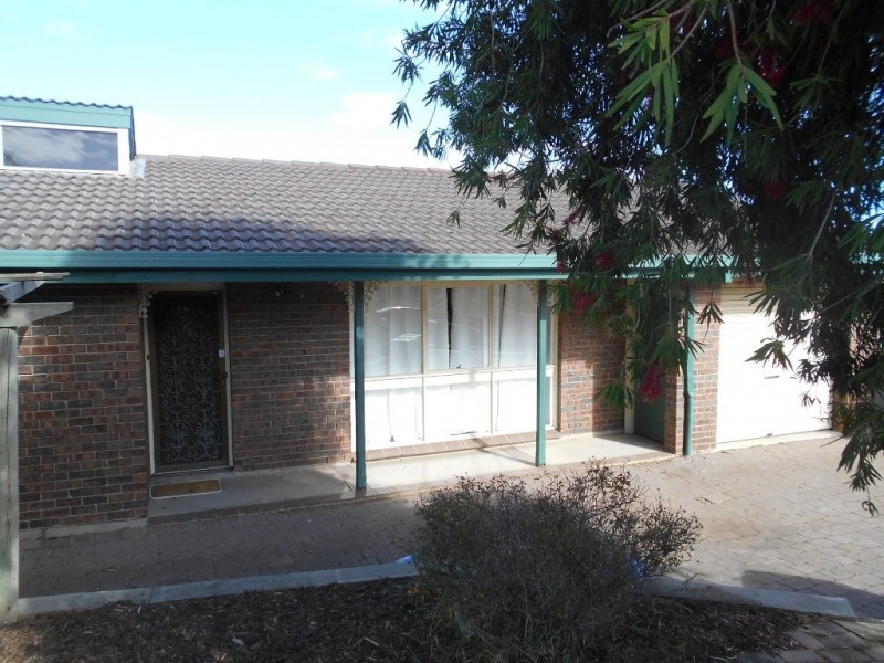 42 CAPELLA DRIVE, Hallett Cove SA 5158