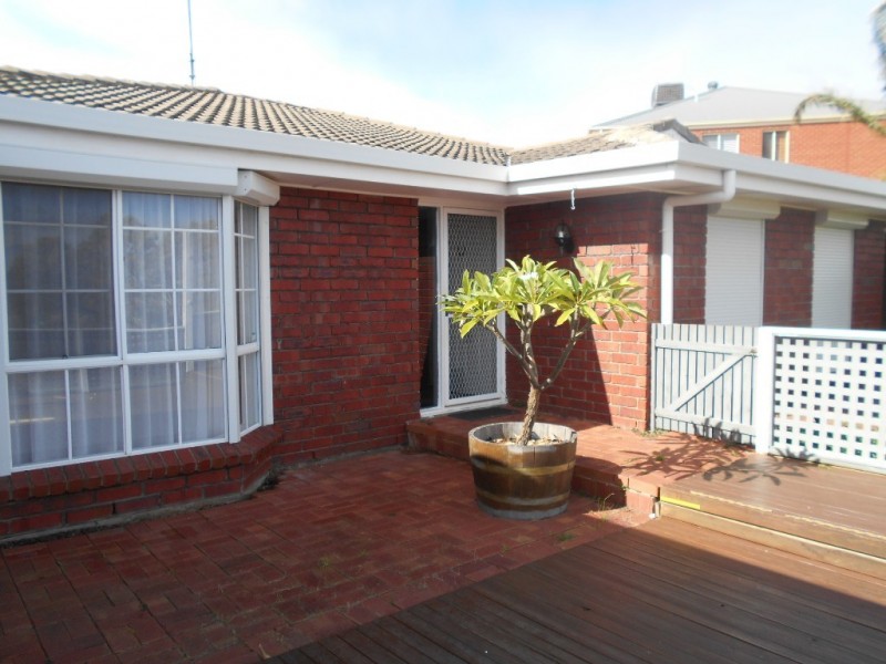 24 LIGHTHOUSE DRIVE, Hallett Cove SA 5158