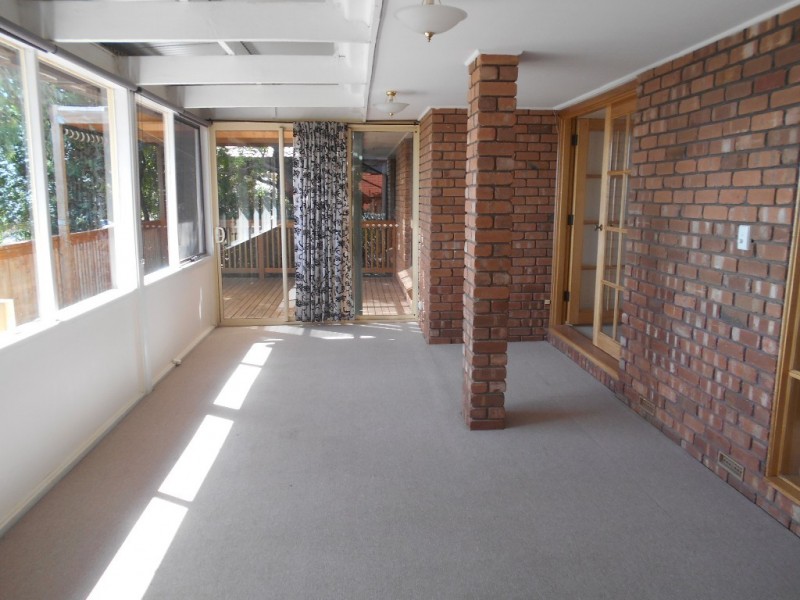 12 Ingomar Court, Hallett Cove SA 5158