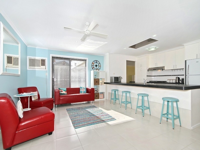 7 CORINGLE CRESCENT, Hallett Cove SA 5158