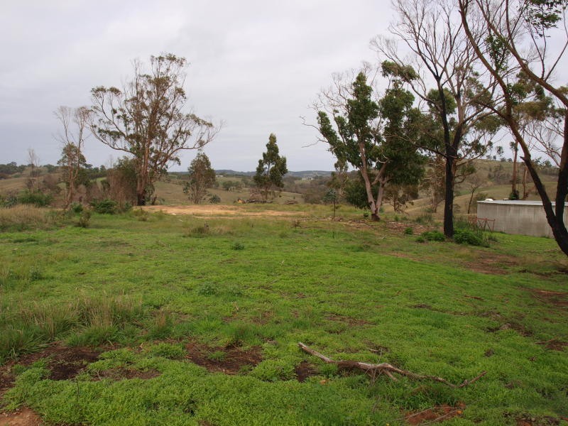 355 Saunders Road, Kilmore East VIC 3764