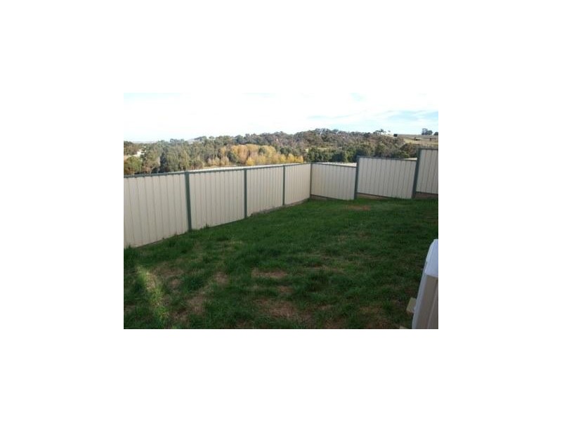 59 Siena Way, Hidden Valley VIC 3756