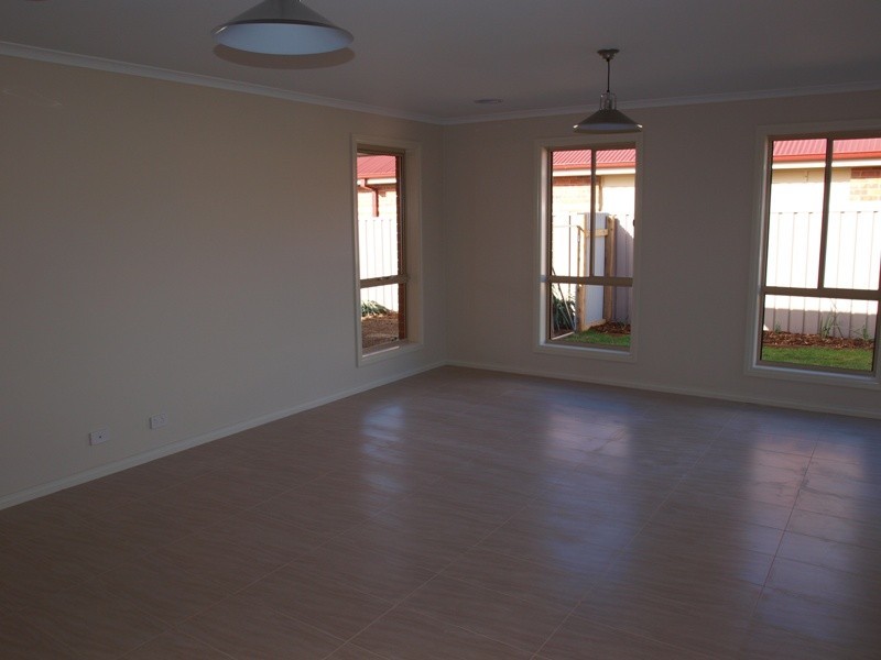 7 Francis Court, Kilmore VIC 3764