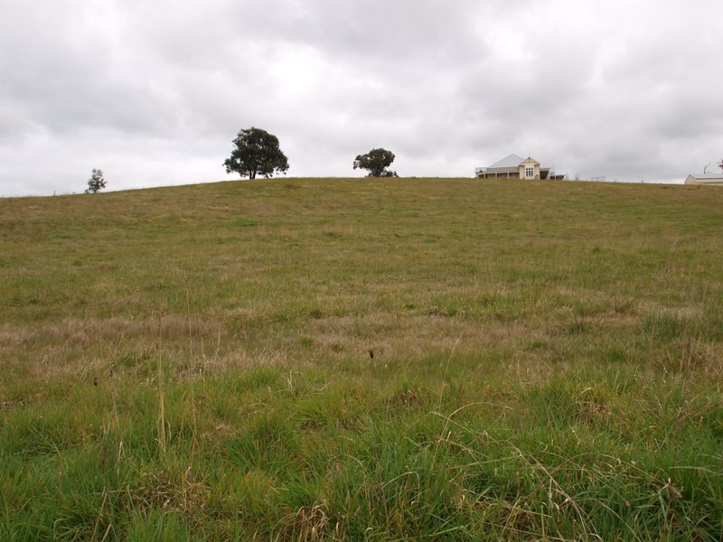 Lot 27 Sir Leo Curtis, Wandong VIC 3758