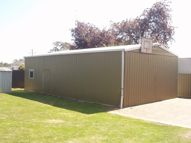 12 Last Street, Broadford VIC 3658