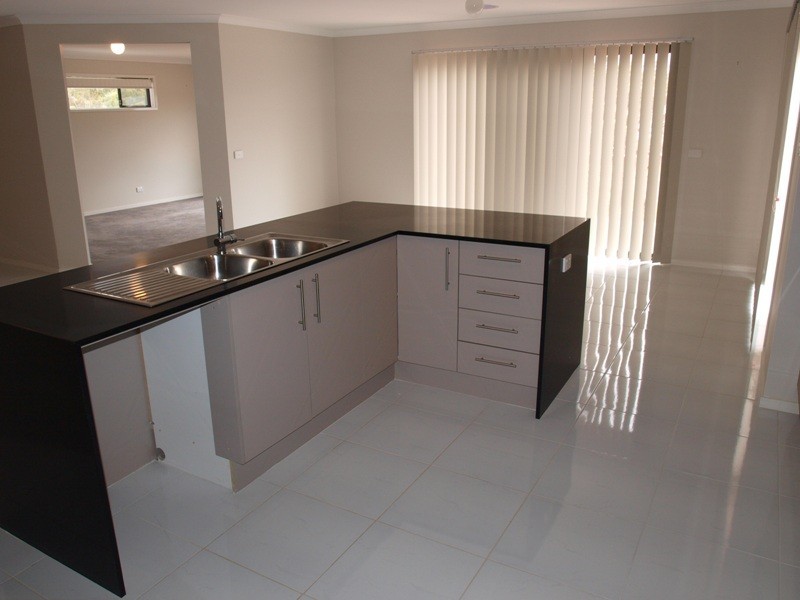 3 Lakeview Drive, Broadford VIC 3658