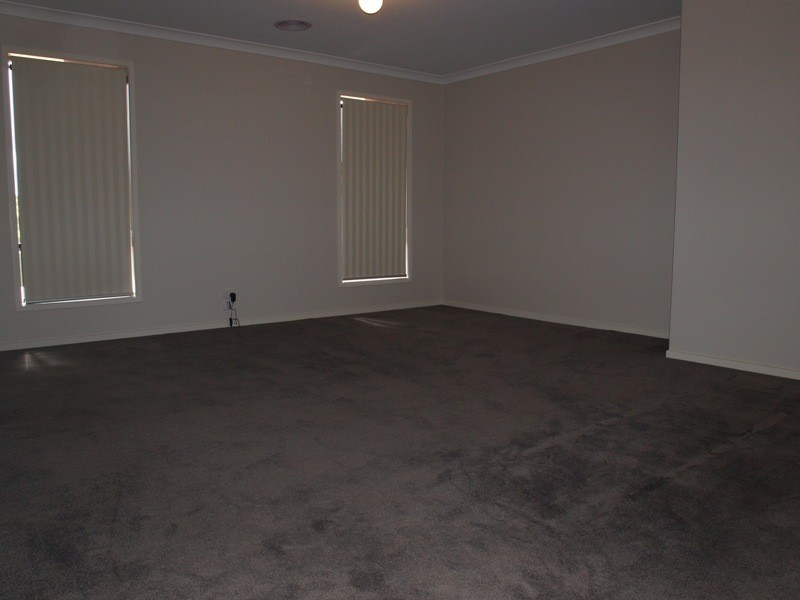 3 Lakeview Drive, Broadford VIC 3658