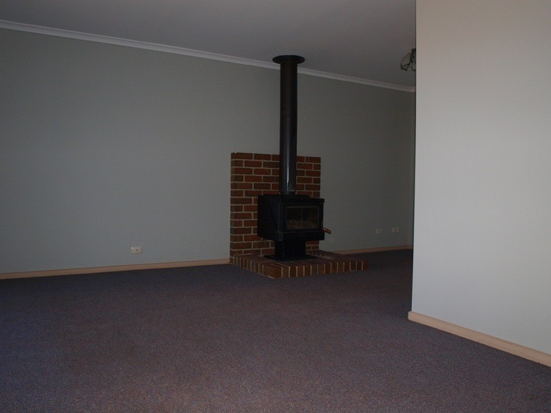 100 Sutherland Street, Kilmore VIC 3764