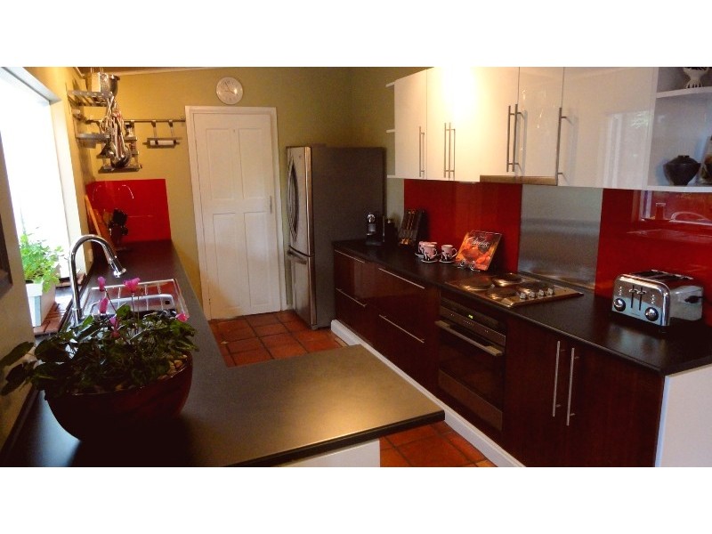 14 Roditis Avenue, Broadford VIC 3658