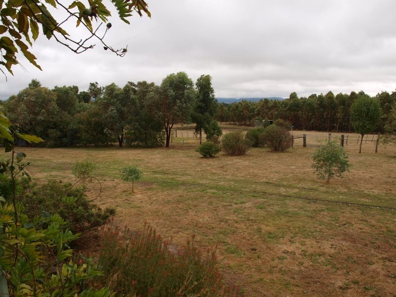 60 Leahys Road, Kilmore VIC 3764
