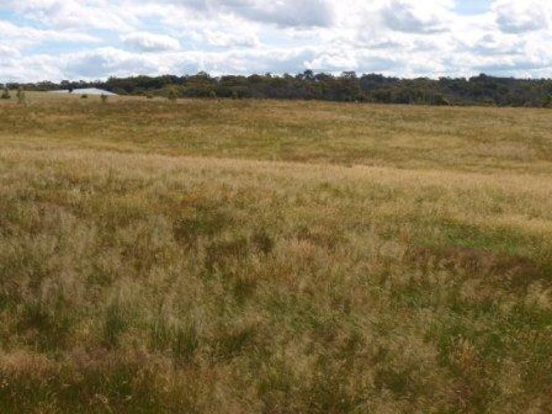 2 Quarry Siding Road, Wandong VIC 3758