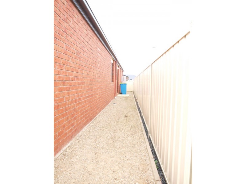 7 Finlay Court, Kilmore VIC 3764