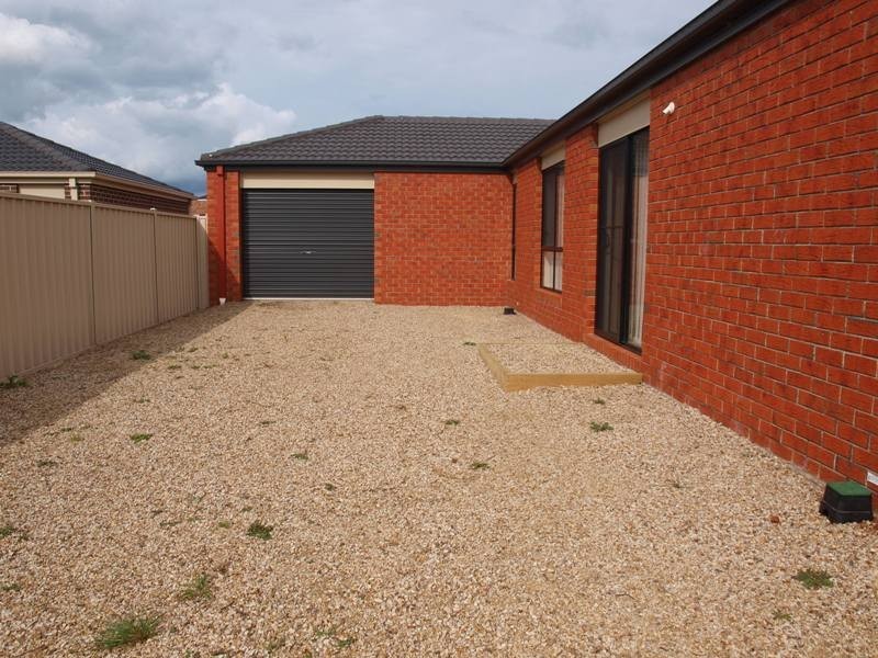 7 Finlay Court, Kilmore VIC 3764