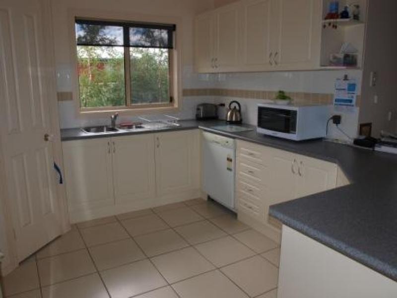 12 Candice Street, Kilmore VIC 3764